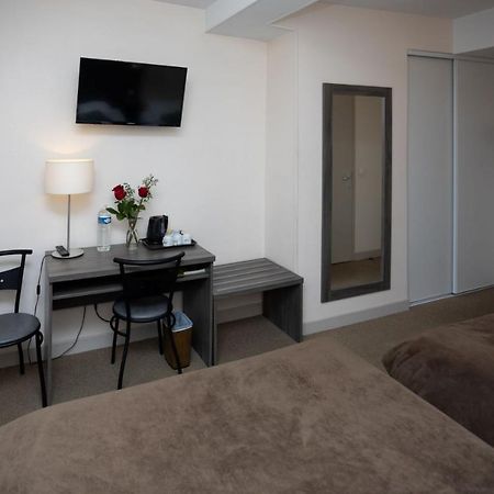 Logis-Hotel & Restaurant Le Carnot Bolbec Ngoại thất bức ảnh
